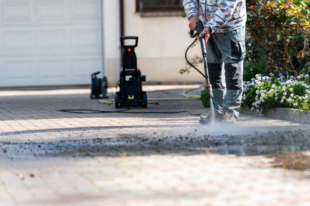 Best Garage Pressure Washing  in Shamokin, PA